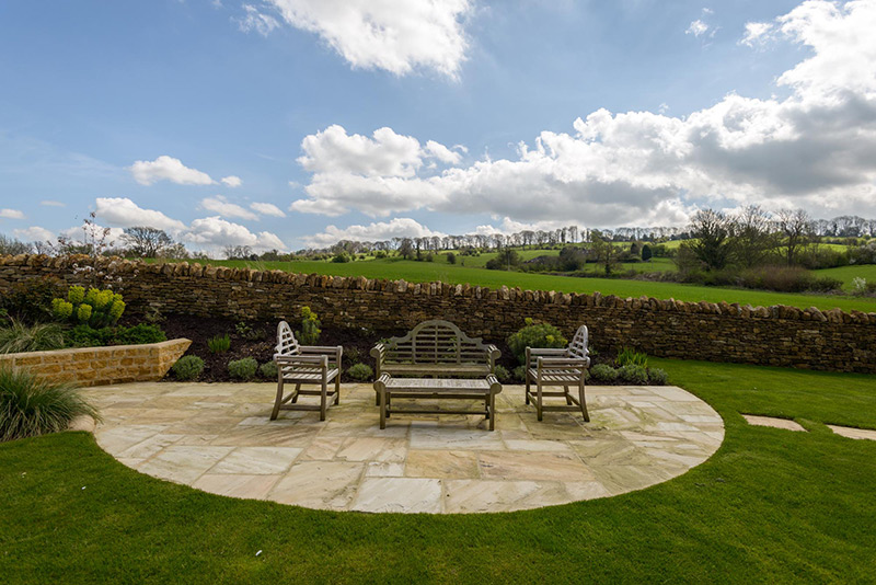 Landscaped garden and extended parking, Blockley